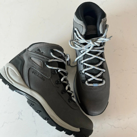 Columbia Shoes - Columbia Newton Ridge Waterproof Hiking boots Size: 10.5
